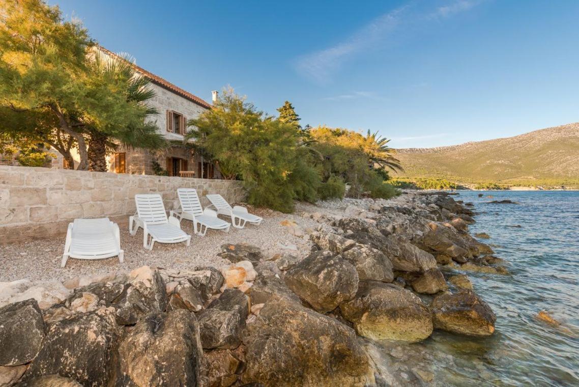 Luxury Beachfront Villa Mare With Private Pool At The Beach Orebic - Peljesac Exteriör bild